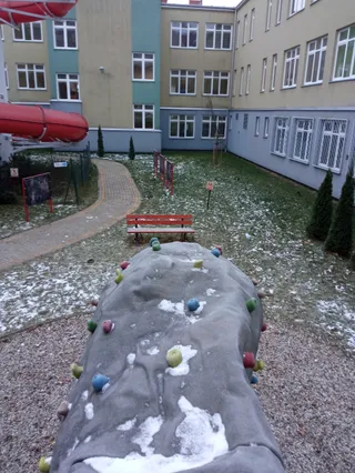 Ścianka wspinaczkowa dla dzieci