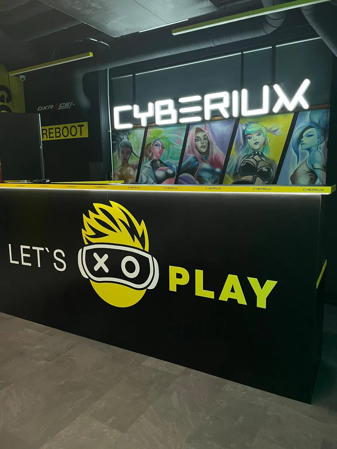 Cyberium Arena Gamingowa - Kafejka internetowa - Gaming House