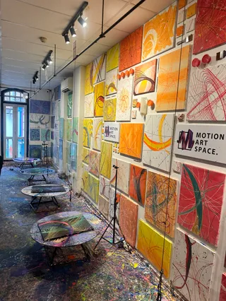 Motion Art Space