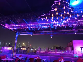 Rooftop Lounge - Mercure Gold