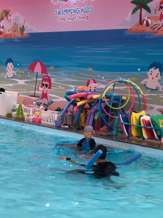 Swimming Kids Ramkhamhaeng 129/1