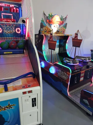 Hopa Park - Park Trampolin, Sala Zabaw, Dmuchany Park
