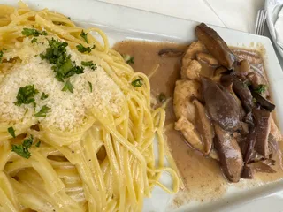 Arnoldi's Cafe