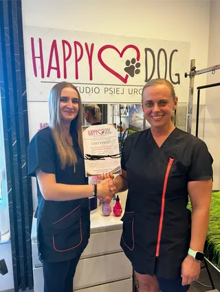Happy Dog Studio Psiej Urody Psi Fryzjer, Strzyżenie, Trymowanie, Pielęgnacja Fryzjer dla Psów