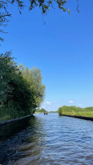 Giethoorn boat rental