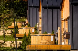 DOMANDI - mountain holiday lodges
