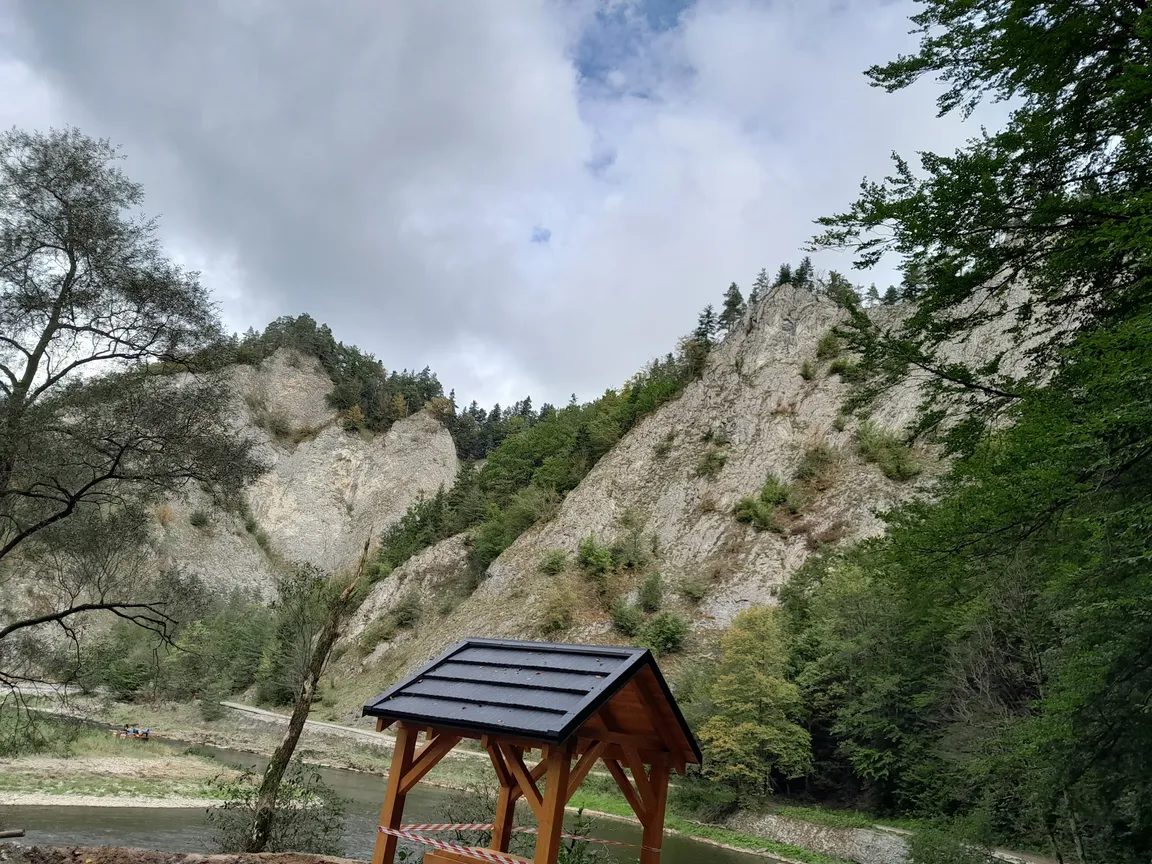 Ścieżka pieszo-rowerowa Przełomem Dunajca (Szczawnica - Czerwony Klasztor)