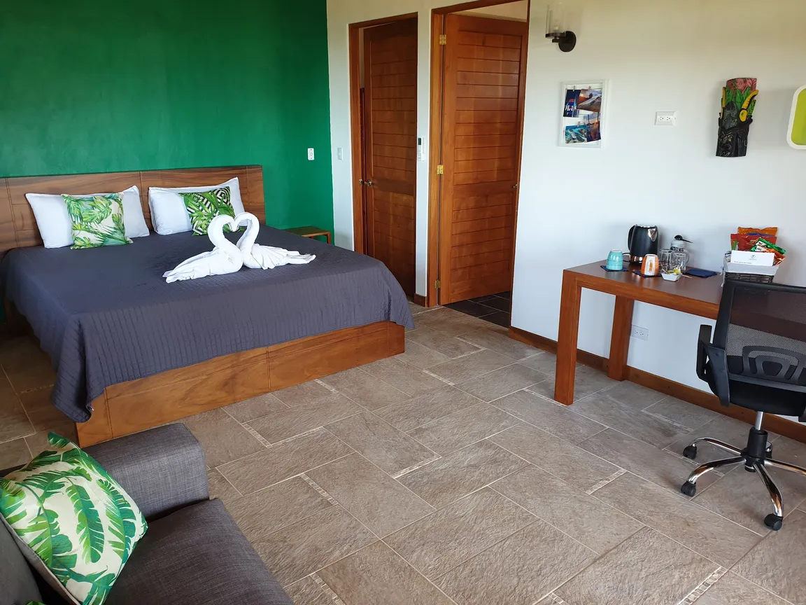 Palmetto Lodge - the Luxury B&B and Remote-Working Space