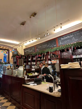 Berliner Kaffeerösterei Uhlandstraße