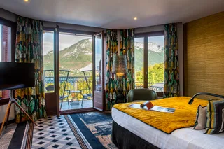 Les Trésoms Lake and Spa Resort