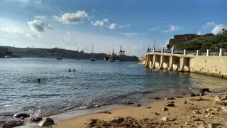 Rinella Bay