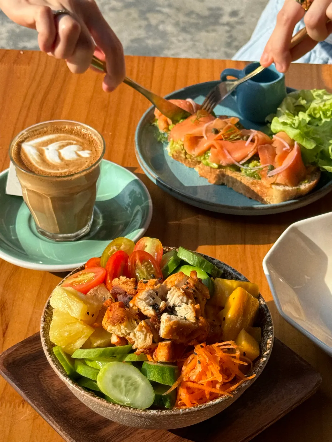 Blue Shark Brunch Cafe Koh Tao