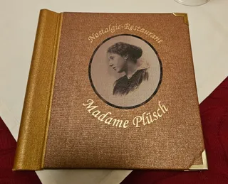 Nostalgie-Restaurant Madame Plüsch