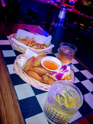 Five & Nine - 59 Bar