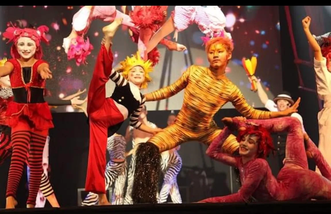 Le PeTiT CiRqUe