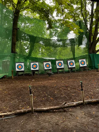 Bogenschießen, Teamevents, Teambuildings & Survival bei SurviCamp