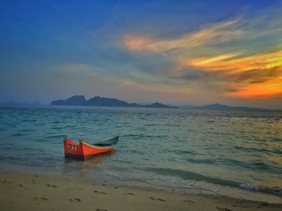 Aquamarine Beach