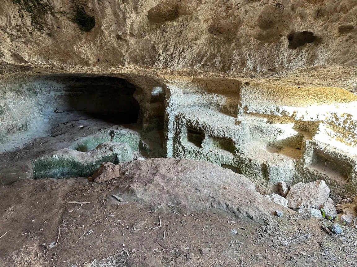 Ghar il-Kbir Cave Complex