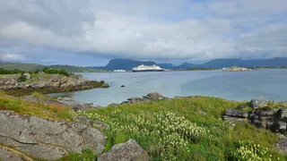 Gravdal Lighthouse