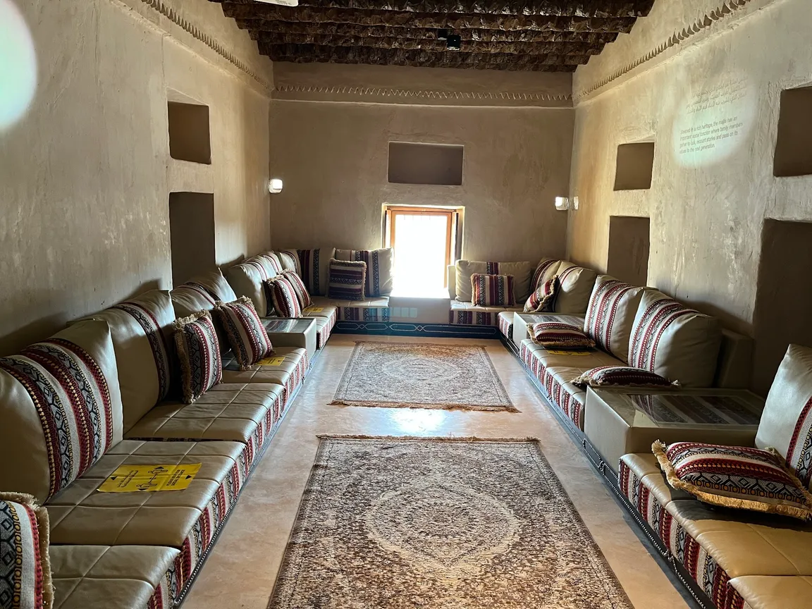 Qasr Al Muwaiji - قصر المويجعي