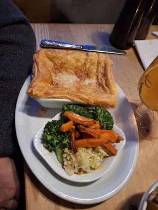 The Olde Yew Tree