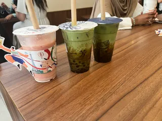 YiFang Fruit Tea Pyramides