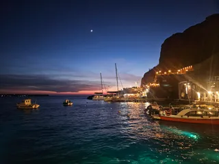 Ammoudi Bay