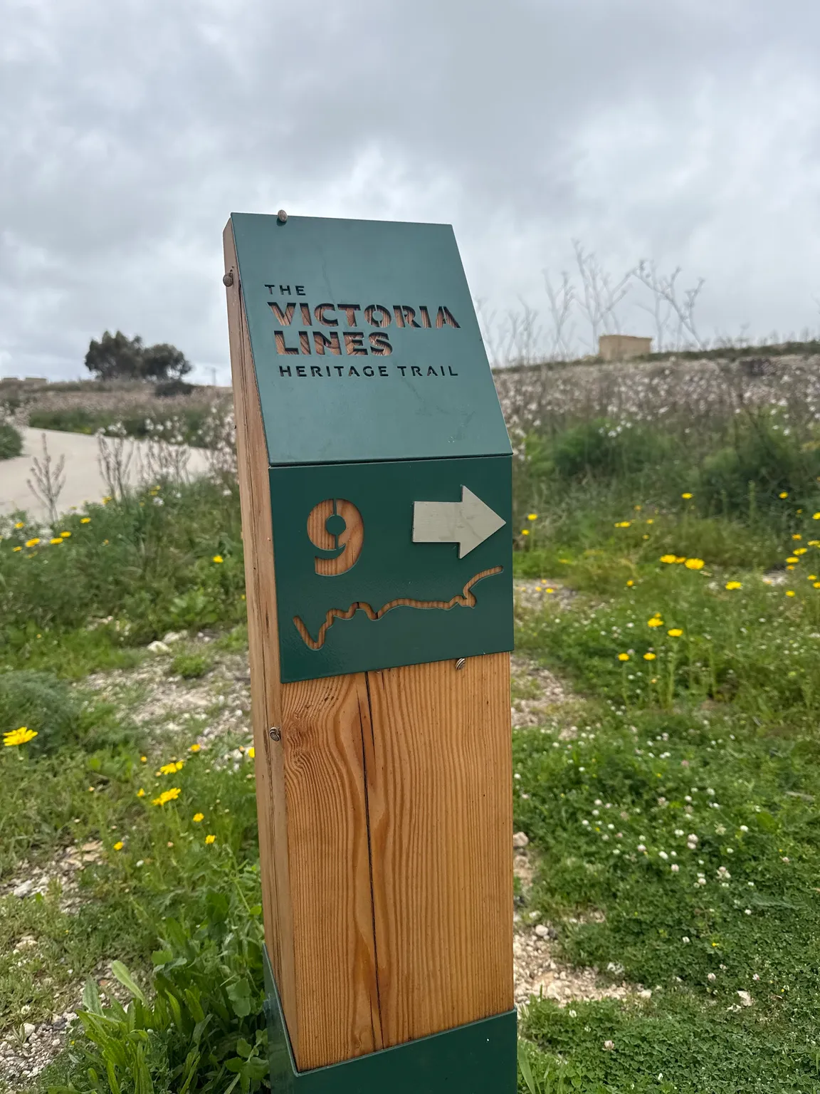 Victoria Lines trail Start