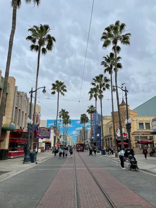 Disneyland Esplanade