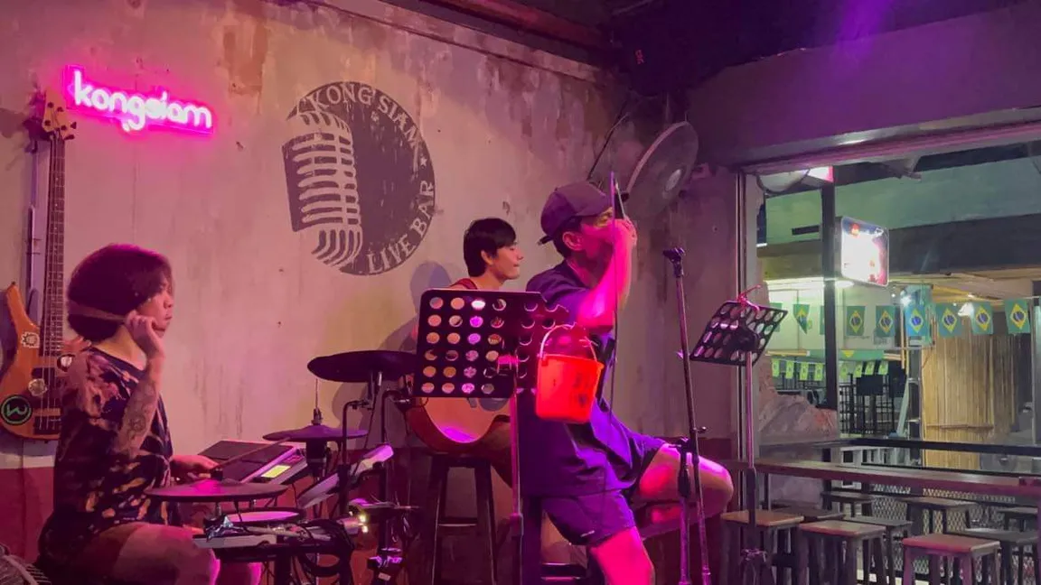 Kongsiam Live Music Bar