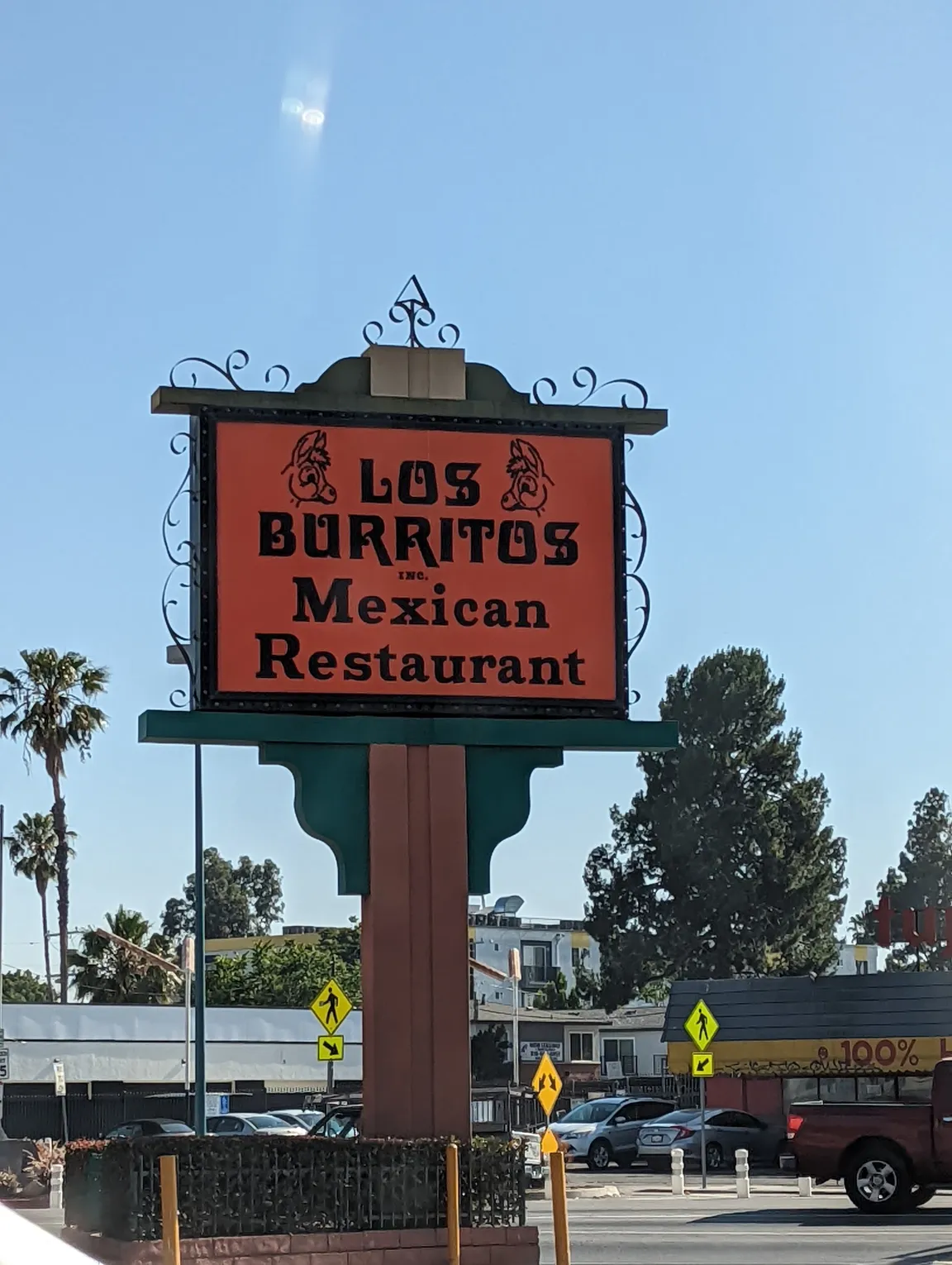 Los Burritos (The Original) -- Lankershim