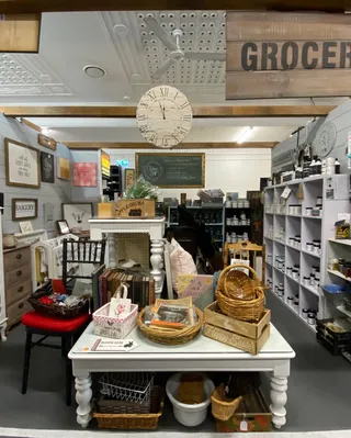 Camp Hill Antique Centre & Tart Cafe