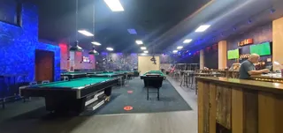 SET Lounge Bar & Billiards