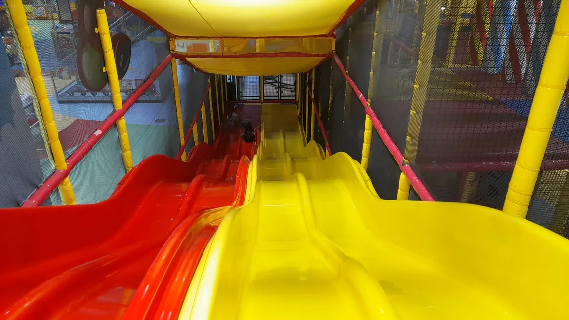 Fun City - Oasis Mall