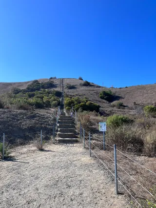 Baldwin Hills Scenic Overlook Hike Trailhead