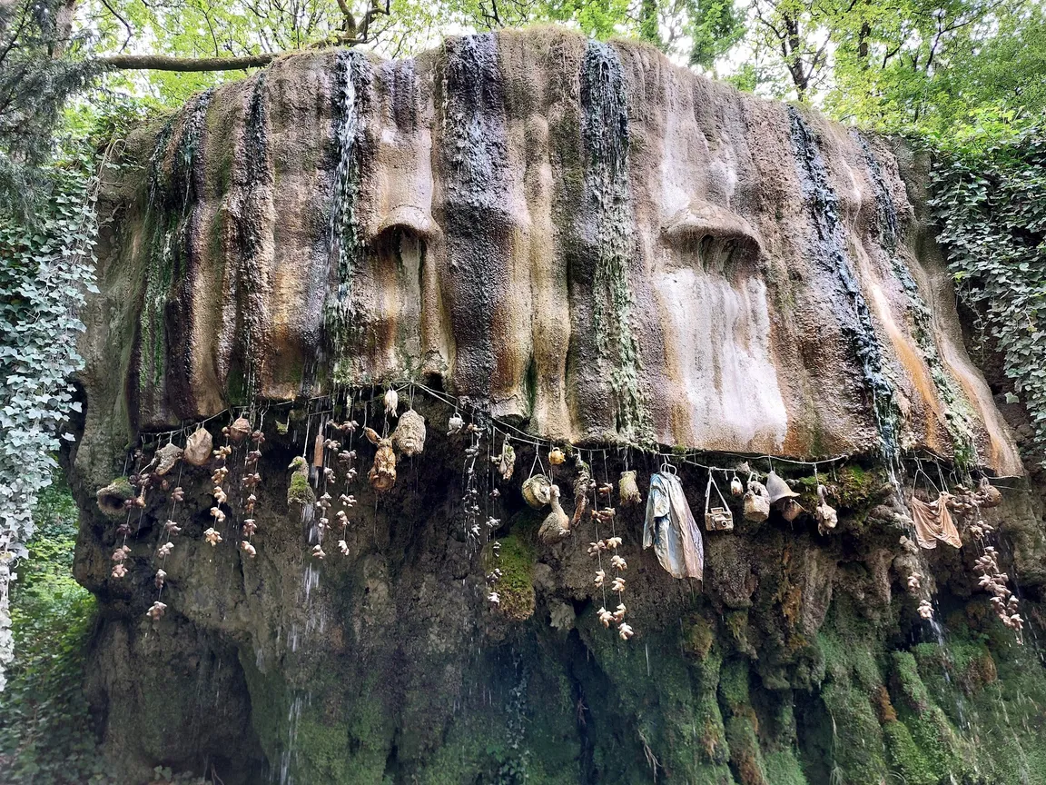 Mother Shipton's Cave