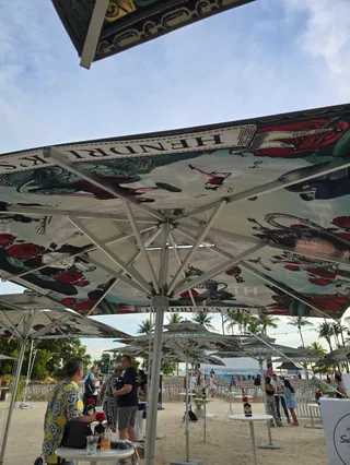 Hendrick Sunset Cinema (Tanjong Beach Sentosa)
