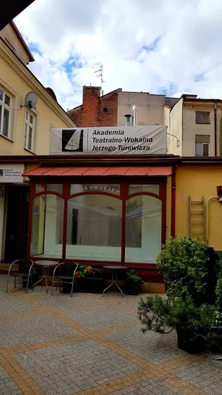 Akademia Teatralno - Wokalna Jerzego Turowicza