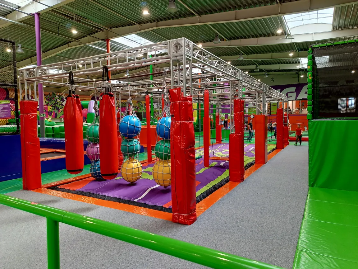 GOjump MEGApark Sikorki - Park Trampolin
