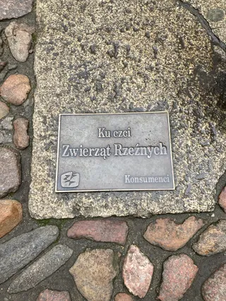 Pomnik „Ku czci Zwierząt Rzeźnych”