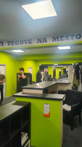 Muscle Factory Gym
