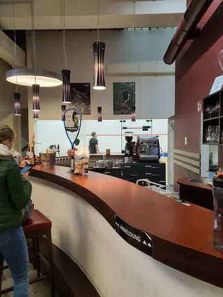 C19 - Squash & Indoorgolf