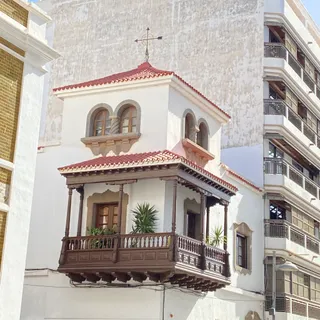 La Casa Amarilla