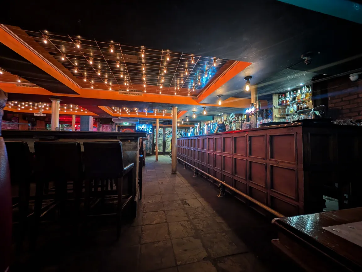 The Howlin' Wolf: Bar, Kitchen, Juke Joint
