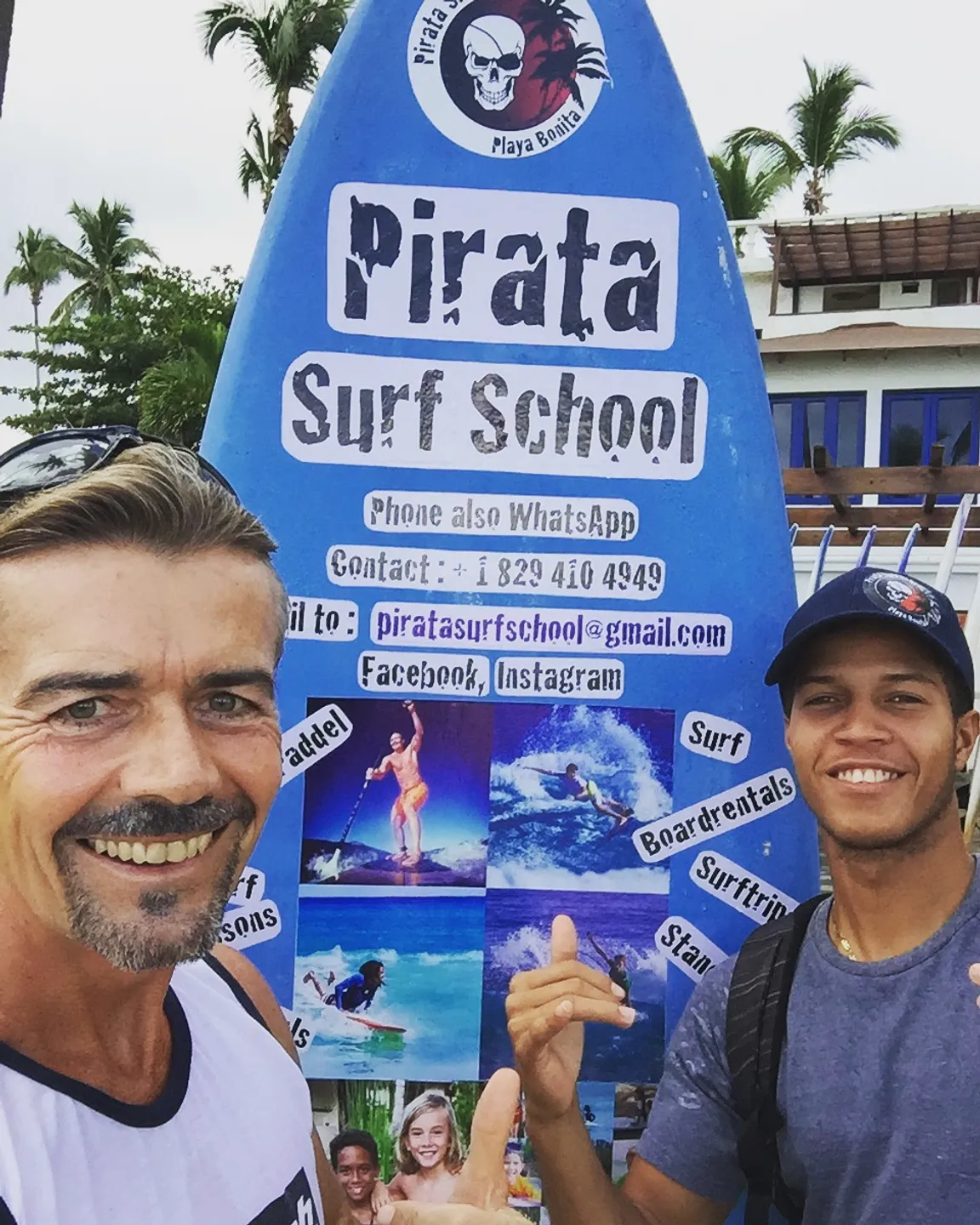 Pirata Surf School
