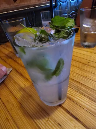 Simone's