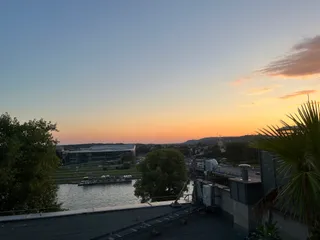SIX RoofTop