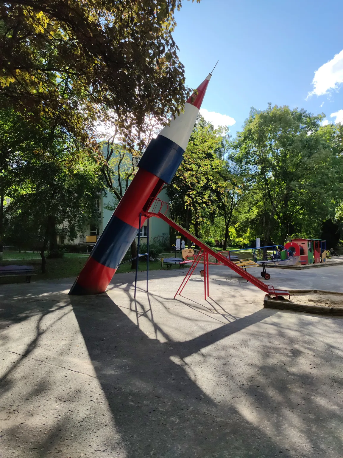 Plac zabaw z Rakietą - Lublin LSM