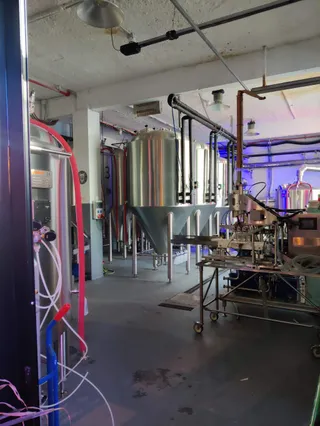 GROSS Brewery & Taproom
