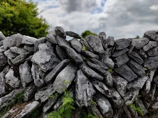 Poulnabrone